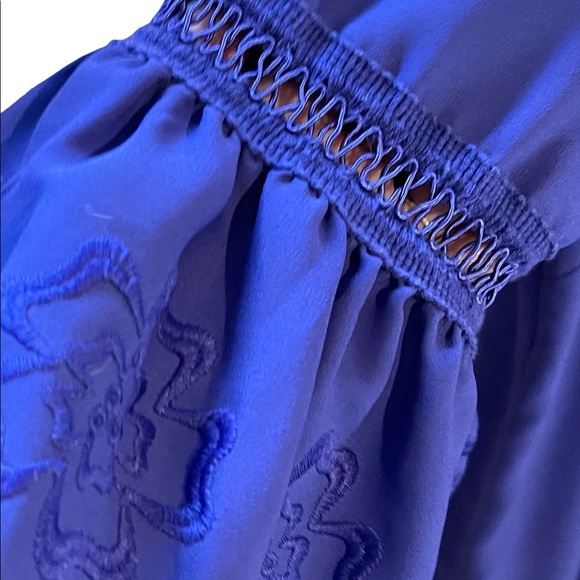 Beautiful rich purple top with embroidered detailing. - Picture 2 of 14